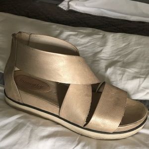 Bussola Sandals